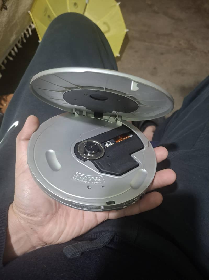 cd player 1