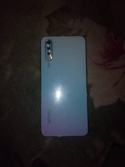 Vivo s1