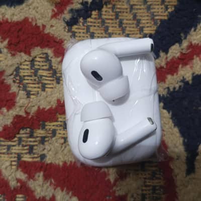 New and full pack Bluetooth