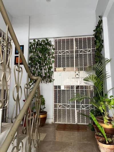 2000sqf Full Floor Fully Renovated 2nd Floor For Sale