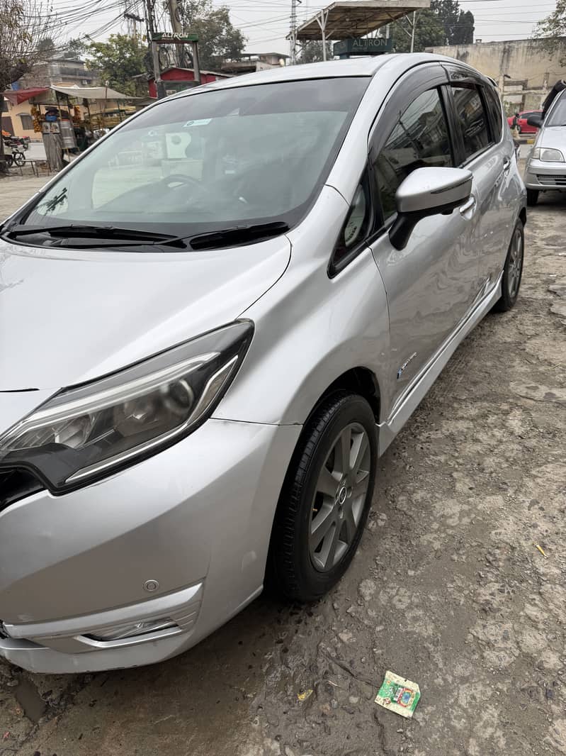 nissan-note-epower-medalist-2018-cars-1110782581
