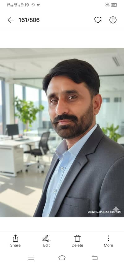 security supervisor as army person