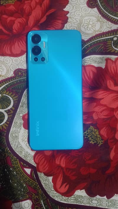 fully okay no open no repire box charger cable avialable