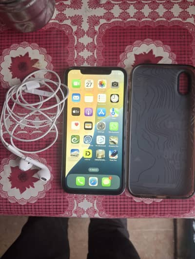iphone xr 64gb