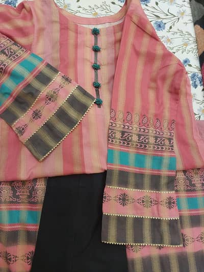 2 piece stitched suit with lace and button detailing