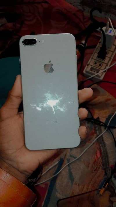 Iphone 8 plus 64 gb