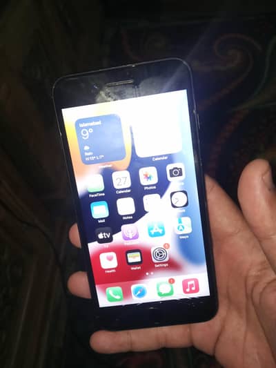 iPhone 7plus 32gb mobile bilkul thk Hain sirf  glas Thora damage Hain