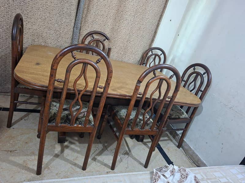 solid wood dining table 2