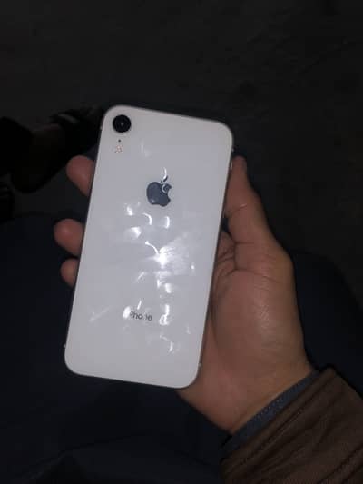 i phone xr 64gb