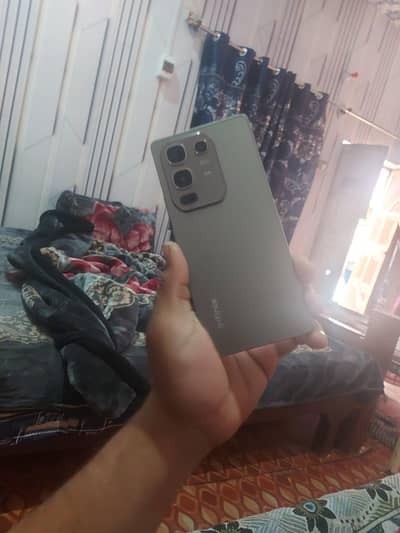 Only box opne call 03016778931.03046282340