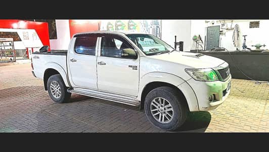 Toyota Hilux Vigo 2013 G Package Limited Edition