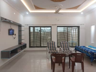 1Kanal House available for Rent in DHA Multan