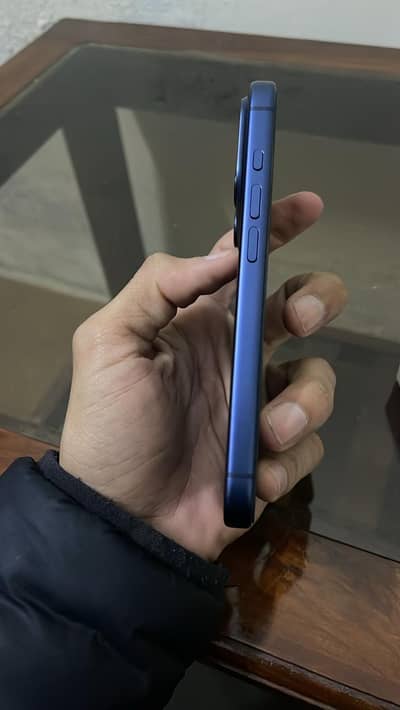 iPhone 17 pro with box