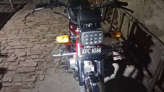 Honda cd 70 2023 model 03217308487