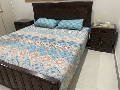 Double bed set