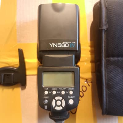 Yongnuo 560 4 Speedlite