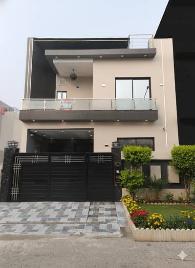5 M Beautiful House Prime Location Tulip Overseas Block