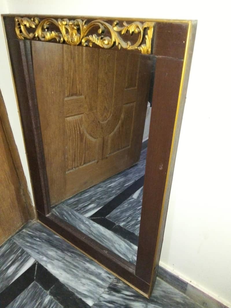 mirror and dressing mirror 1