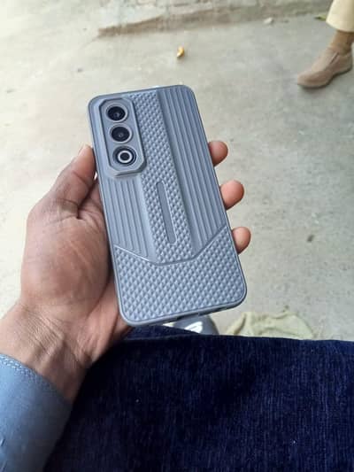 itel s25 wrenty ma ha urjent sale