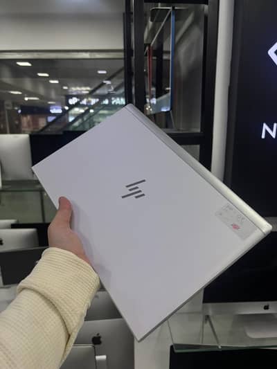 HP EliteBook 840 G8 Core i5 11th Gen | 16GB RAM | 256GB SSD