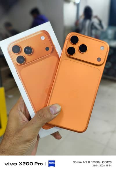 iphone 17 pro max | 256gb | jv | non-pta | bh 100% | 10\10 |