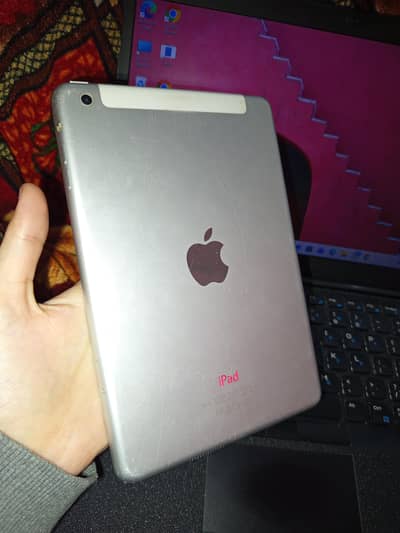 Ipad ( Urgent Sale )