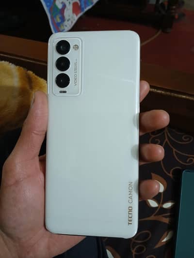 tecno camon 18p 8/128