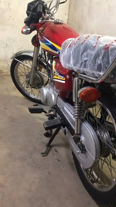 Honda 125cc 2019.     / 03221442364