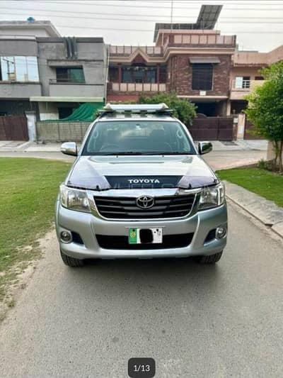 Toyota Hilux Vigo Champ G 2012 | 03150570766 Contact Nbr