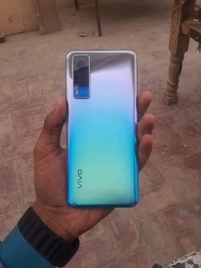 8gb ram 128 gb memory.