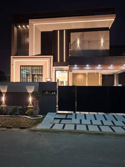 10 MARLA LUXURY HOUSE IN DHA 11 RAHBAR - SECTOR 1