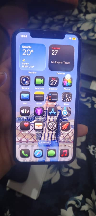 iphone 11 pro 64 gb factory unlocked Ufone Scom onic sim working