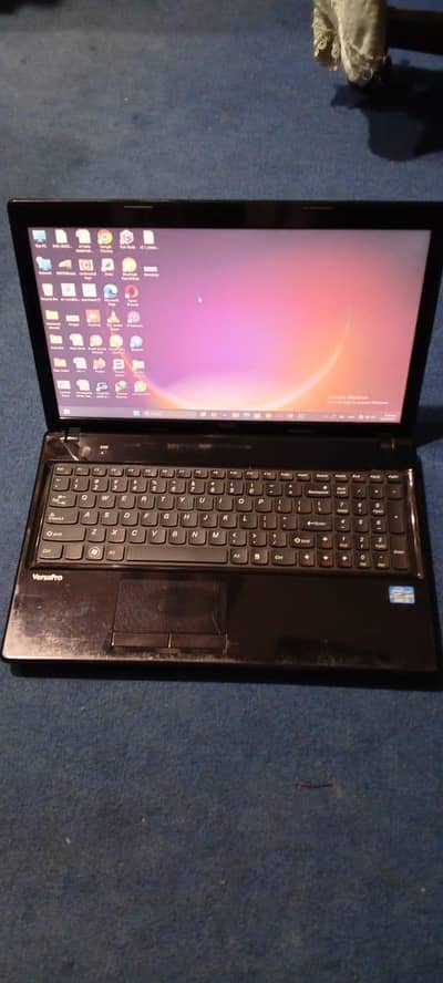 Laptop for sale 8gb ram 128gb SSD