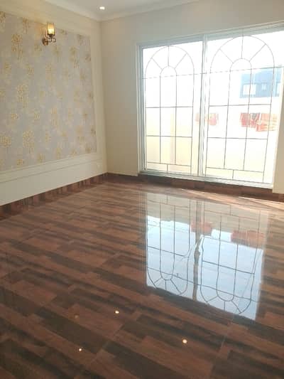 1 Kanal Ground Floor Available For Rent Near All Facilities