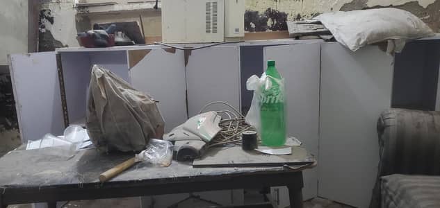 cabinet in solid wood and 2 beds & sofa set 321