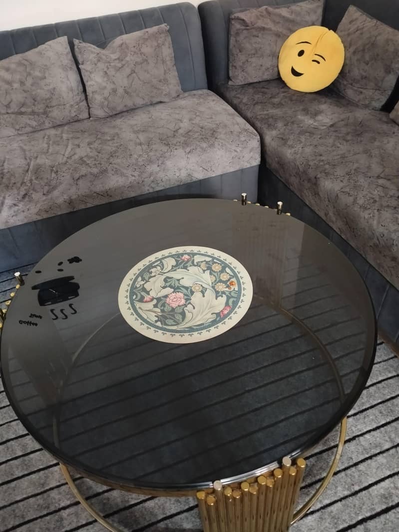 central round table 4