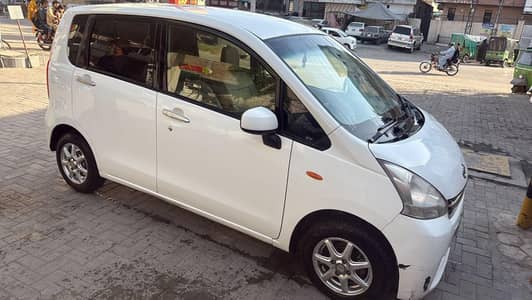 Daihatsu Move 2012 (Import 2016) | Neat & Family Used | Demand 24 Lac