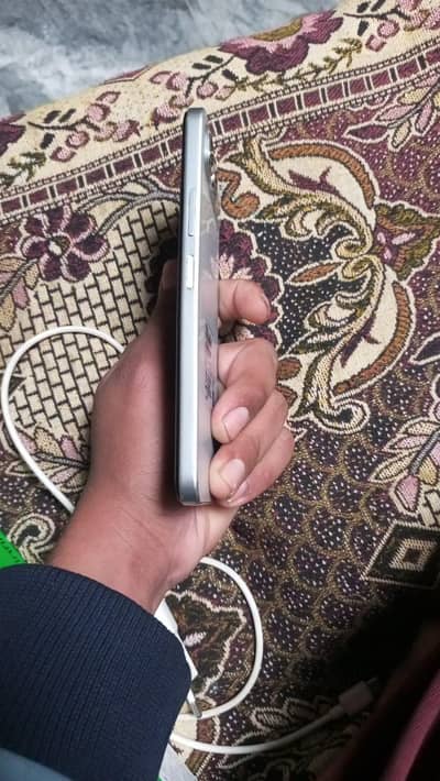 infanix smart 10 plus  (4:128)