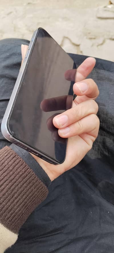 iPhone 13 pro Max Non PTA 128GB Only Only back brake no anyone falt