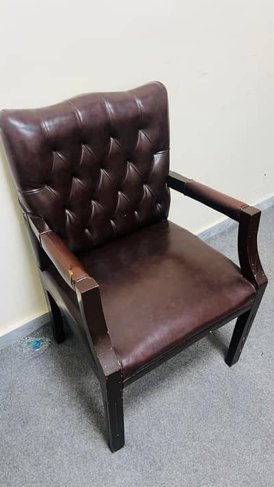 Chair For Sale in Good Condition