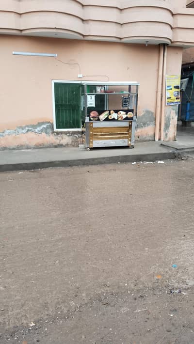 shawarma burger counter with fryer