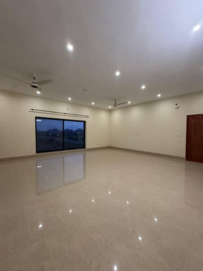 1 kanal upper portion for Rent, lake city M3 society lahore