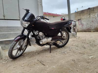 Suzuki gd 110s 2016 black