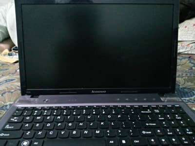 lenevo IdeaPad  Z575 laptop