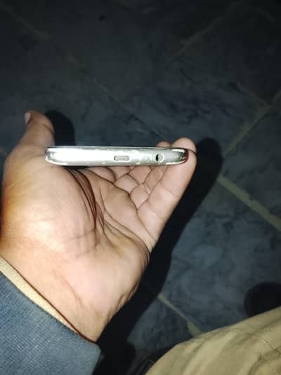 samsung j6 3/32 front and back camera dono work ni krtay