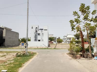 5 Marla Plot For Sale In Tulip Overseas Block Park View City