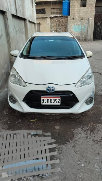Toyota Aqua 2015.1500cc