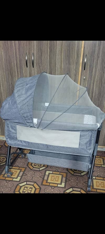 portable baby cot