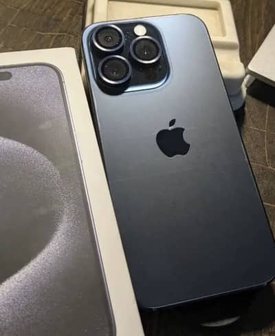 15 pro 256 Factory Unlock