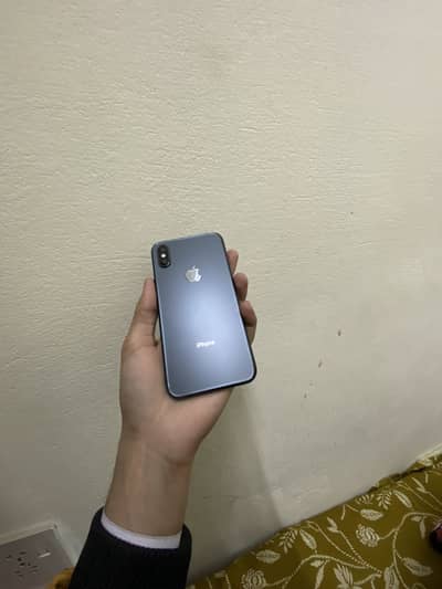 I phone xs 10/9.5 condition total orignal